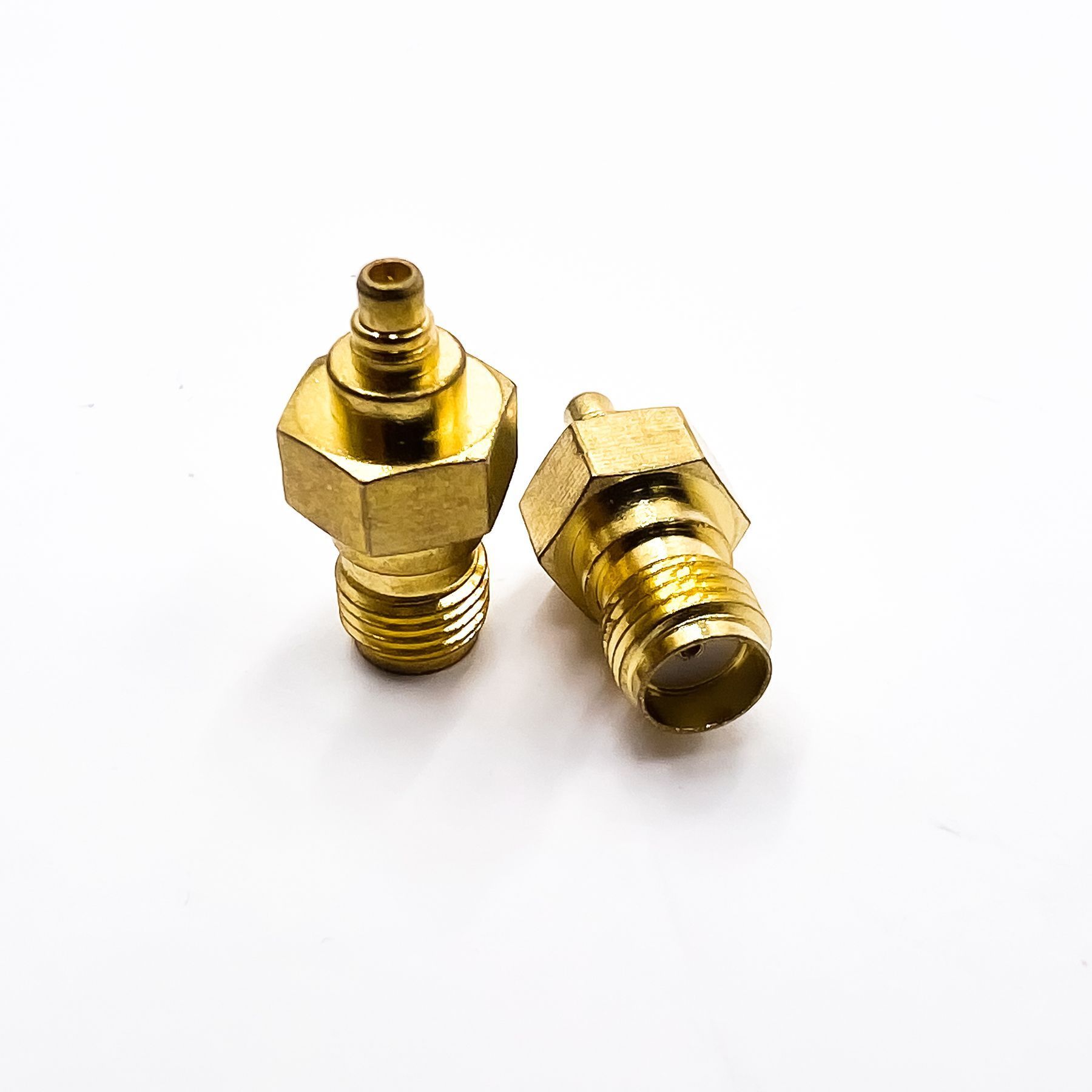 Переходник MMCX-Male - SMA-Female (коннектор папа - мама) ᐉ